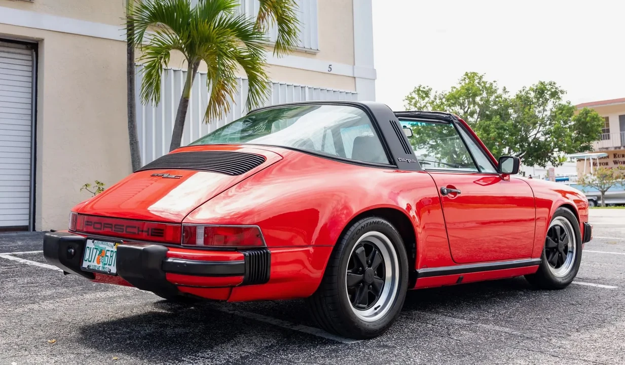 1983 Porsche 911 Carrera SC - Image 9 of 31