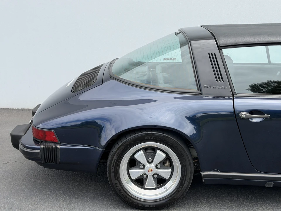 1983 Porsche 911 Carrera SC - Image 16 of 31