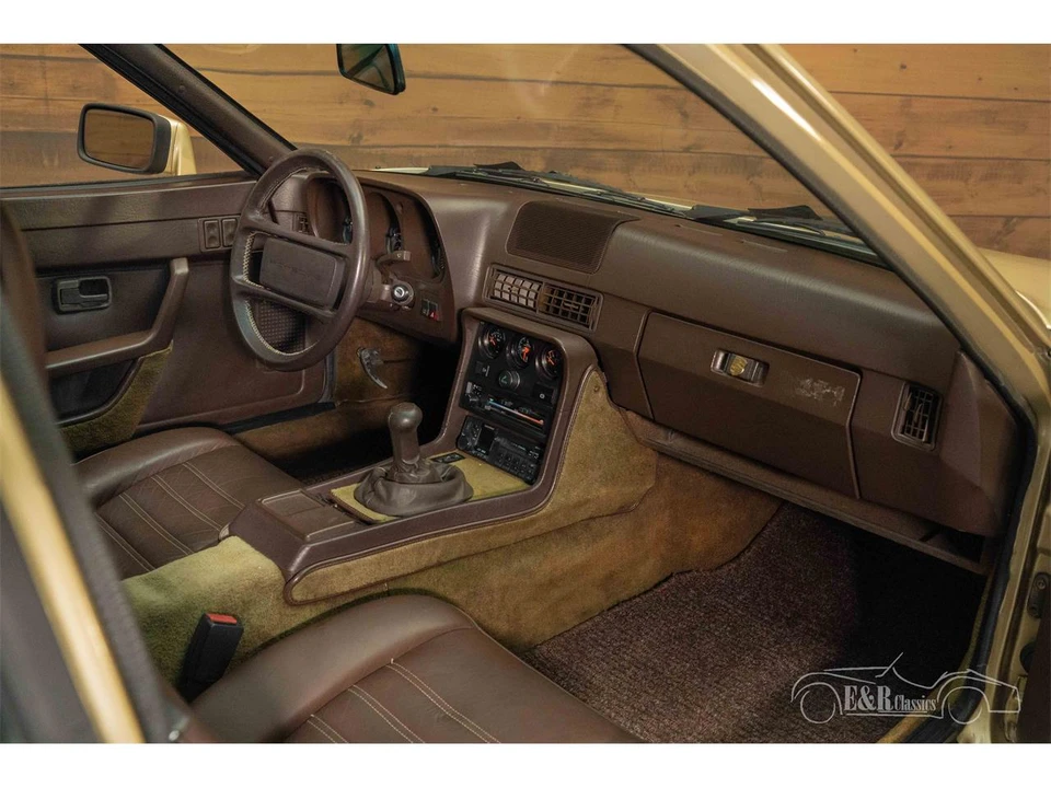 1983 Porsche 924 - Image 16 of 19