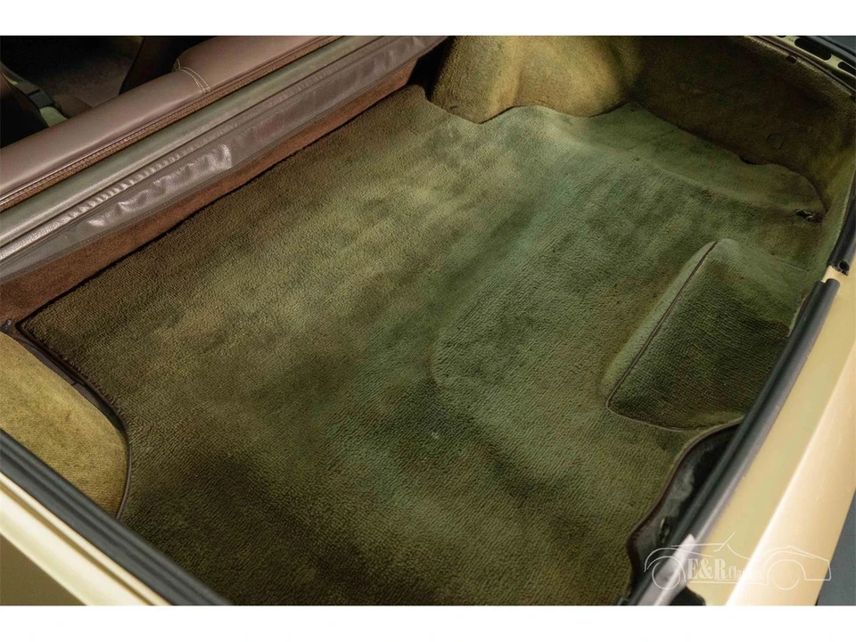 1983 Porsche 924 - Image 18 of 19
