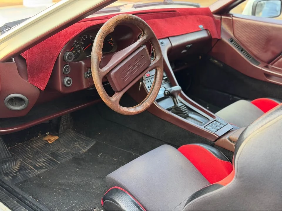 1983 Porsche 928 - Image 10 of 14