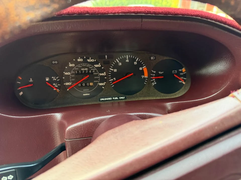 1983 Porsche 928 - Image 11 of 14