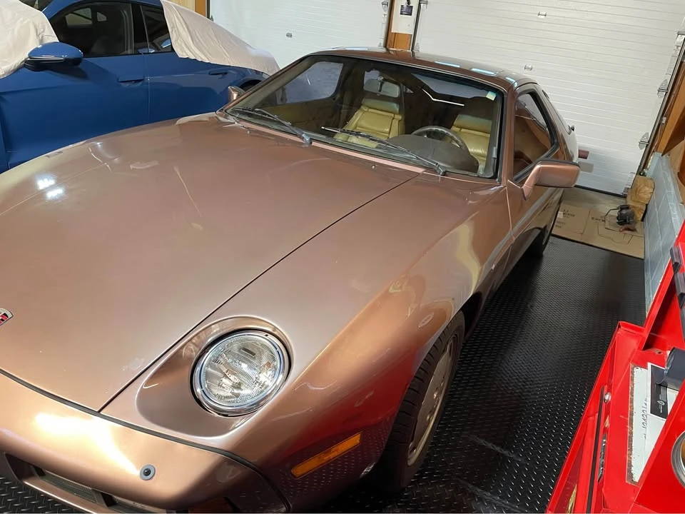1983 Porsche 928 S - Image 2 of 6