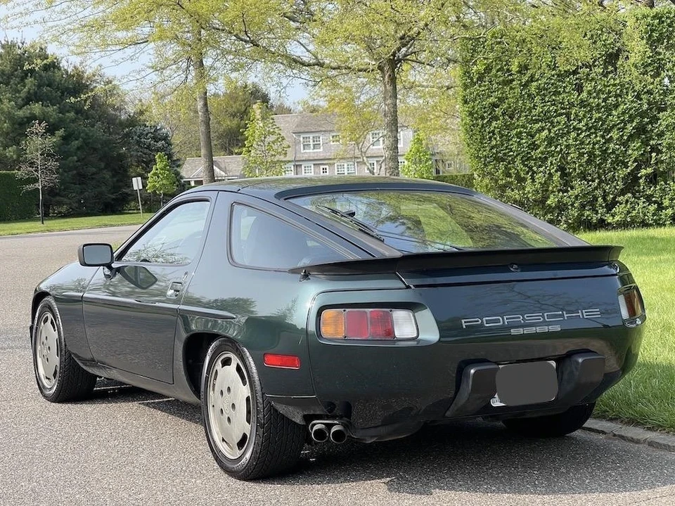 1983 Porsche 928 - Image 12 of 12