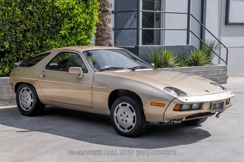 1983 Porsche 928 S - Image 3 of 24