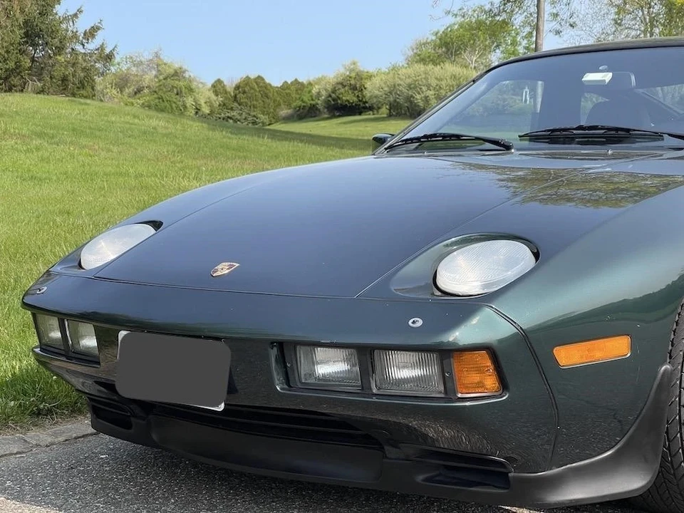 1983 Porsche 928 - Image 20 of 21