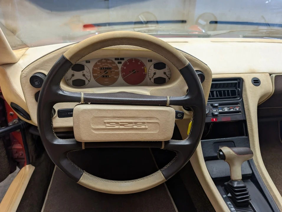 1983 Porsche 928 S - Image 13 of 31