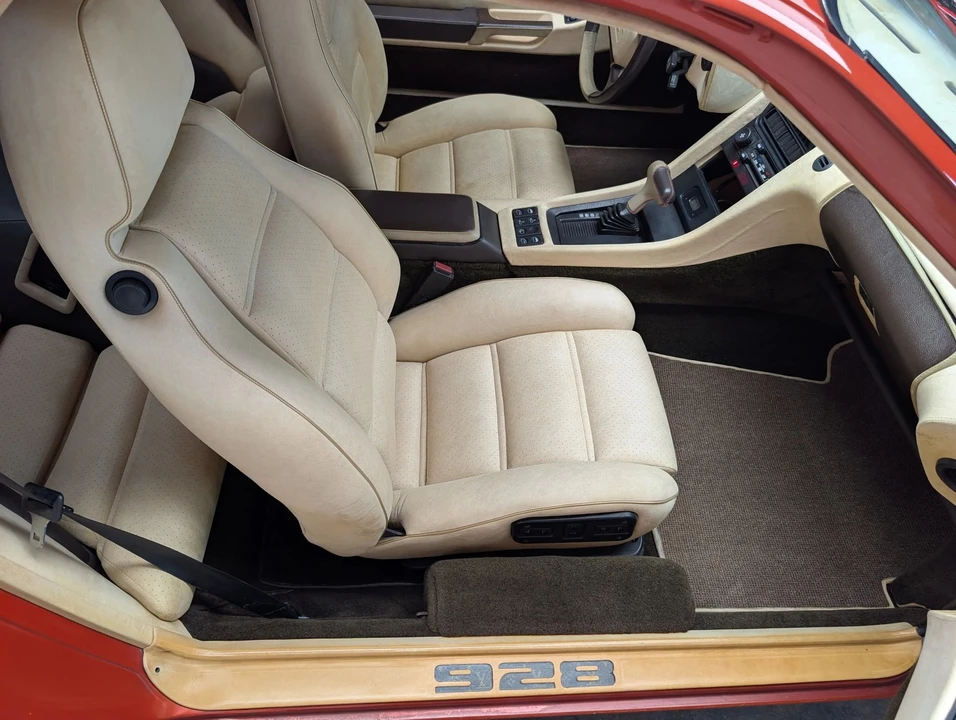 1983 Porsche 928 S - Image 24 of 31