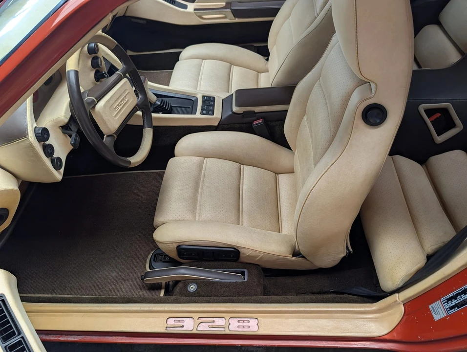 1983 Porsche 928 S - Image 16 of 31