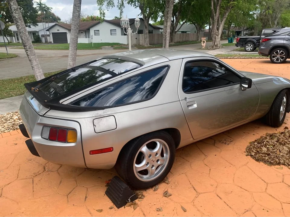 1983 Porsche 928 S - Image 3 of 10