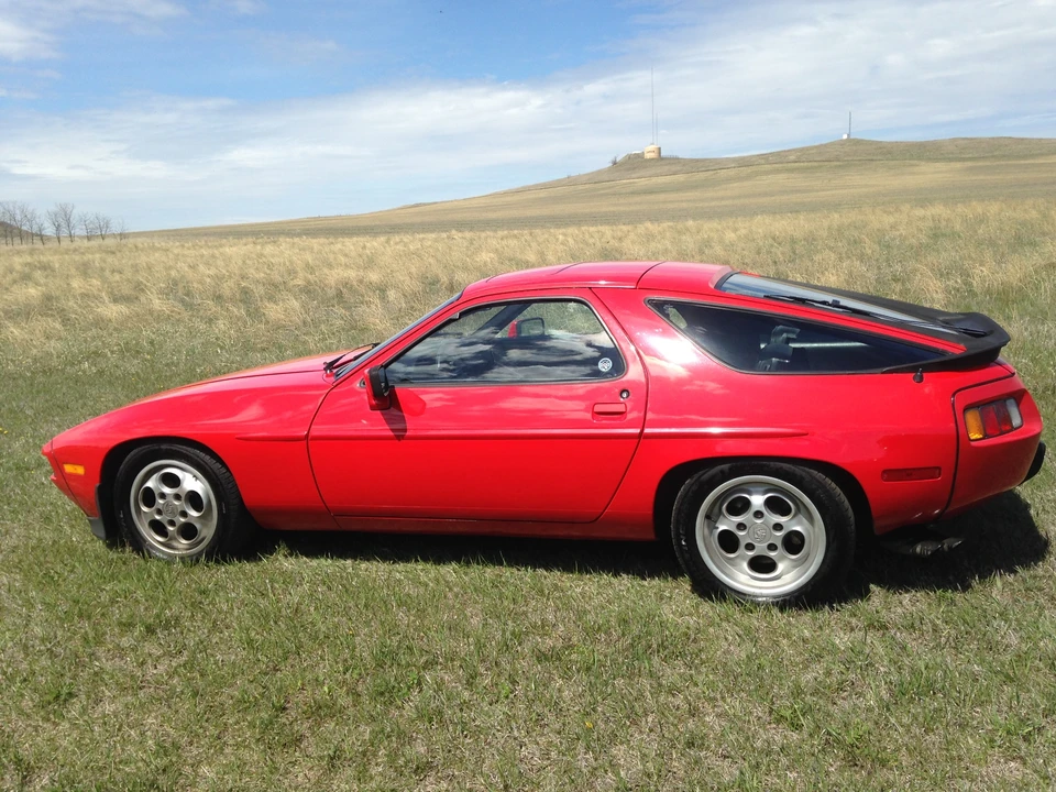 1983 Porsche 928 S - Image 2 of 31