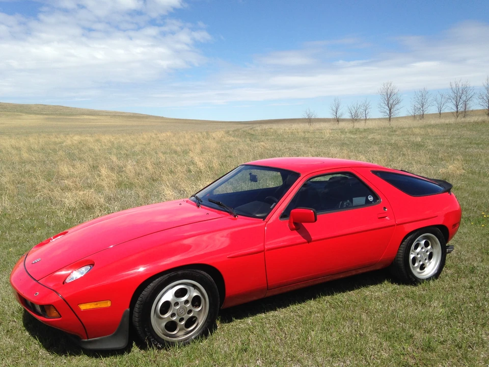 1983 Porsche 928 S - Image 10 of 31