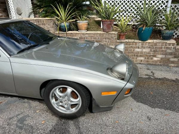 1983 Porsche 928 - Image 19 of 21