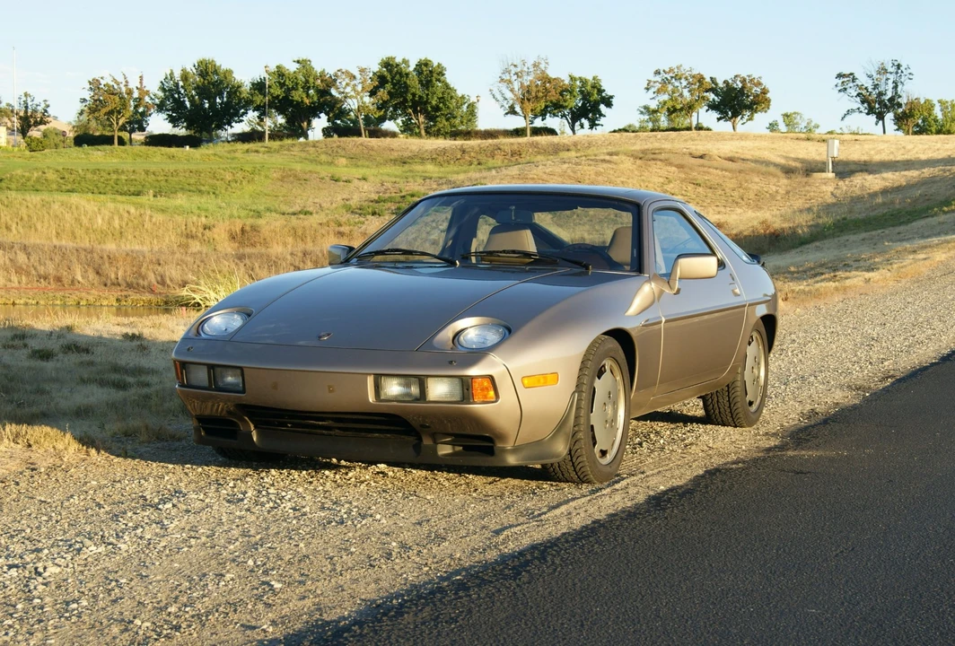 1983 Porsche 928 S - Image 4 of 31