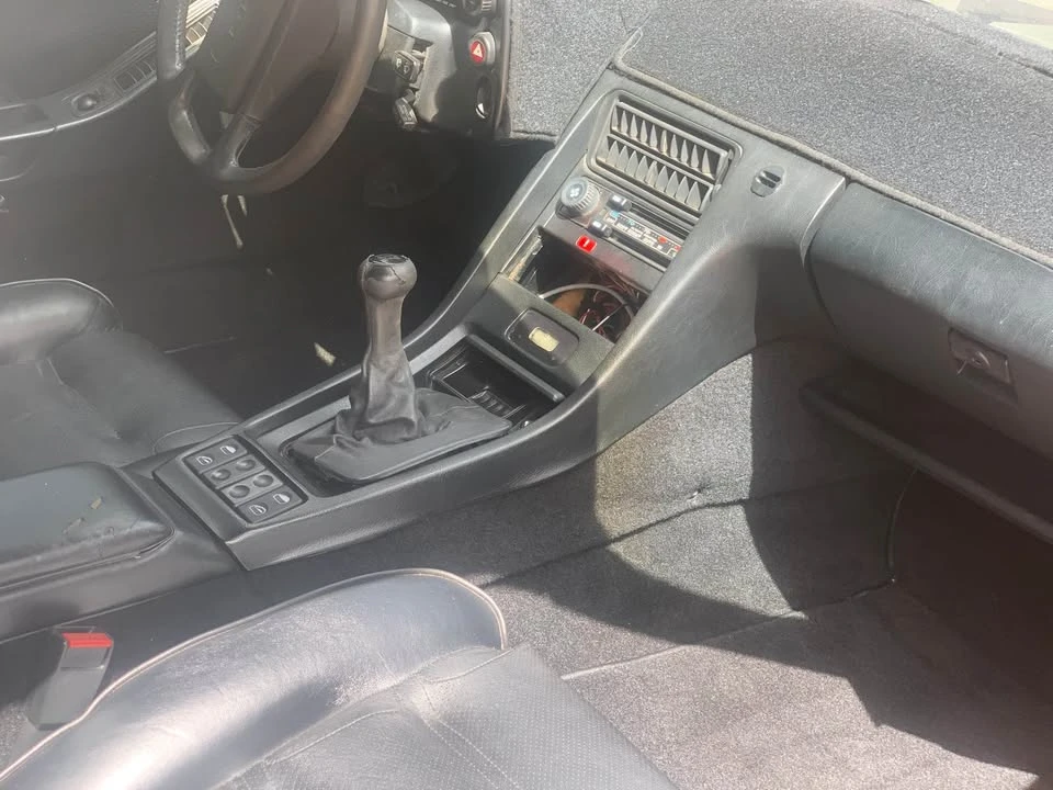 1983 Porsche 928 S - Image 5 of 15