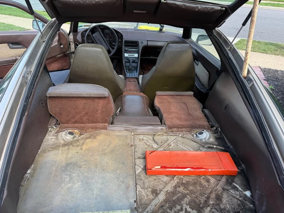 1983 Porsche 928 S - Image 8 of 16