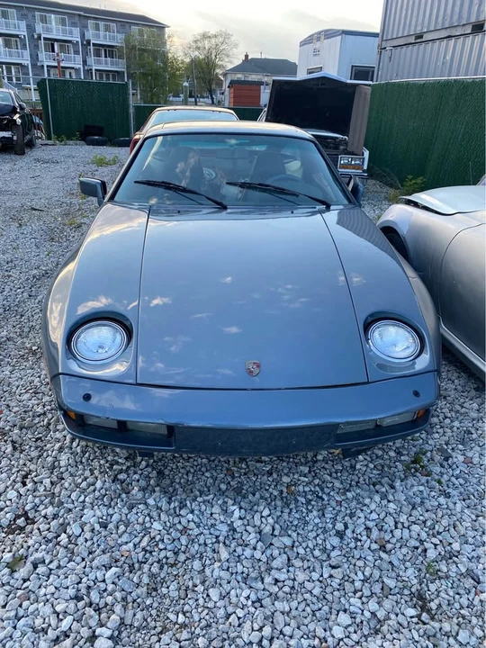1983 Porsche 928 S - Image 8 of 20