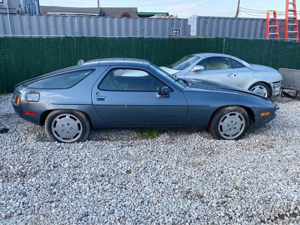 1983 Porsche 928 S - Image 4 of 18