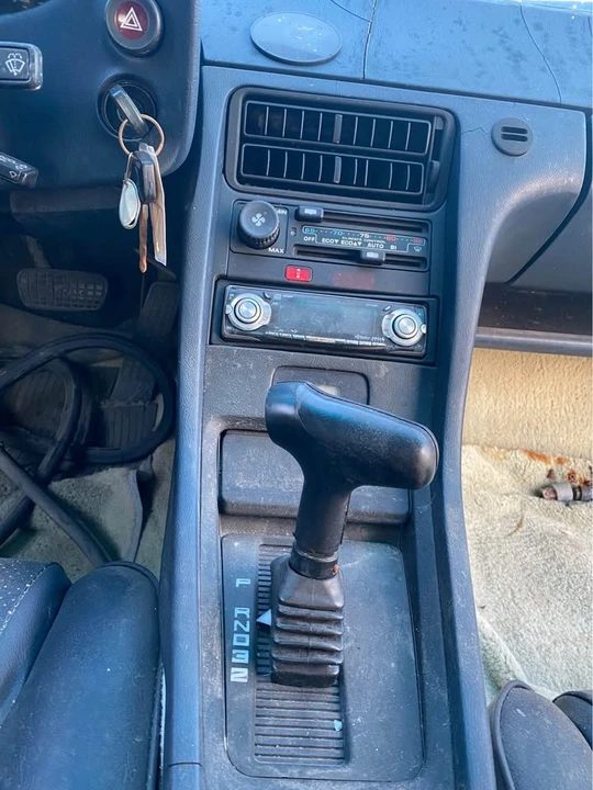 1983 Porsche 928 S - Image 12 of 18