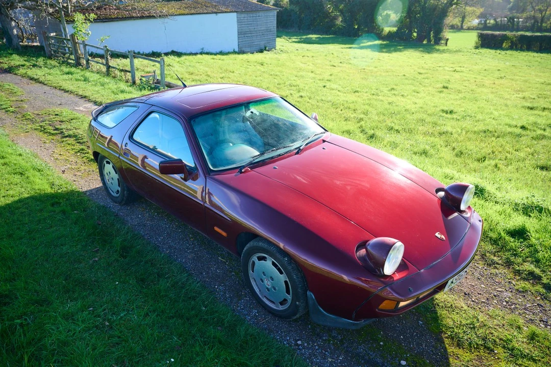 1983 Porsche 928 S - Image 12 of 30