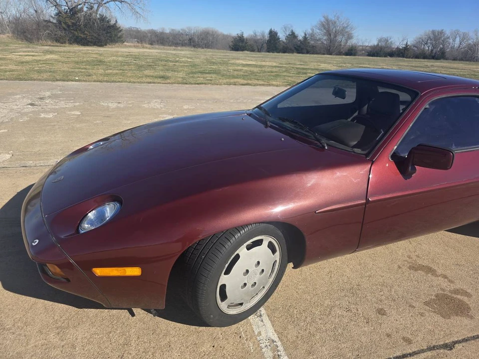 1983 Porsche 928 S - Image 11 of 23