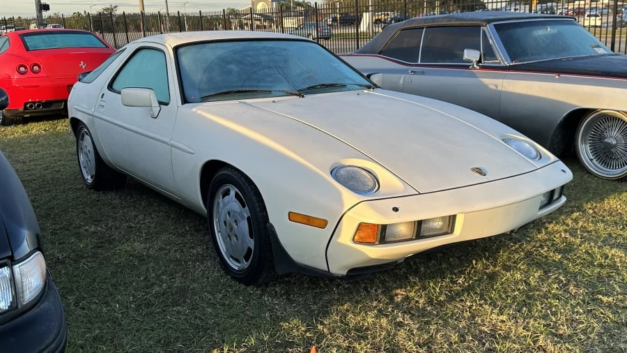 1983 Porsche 928 S - Image 3 of 6