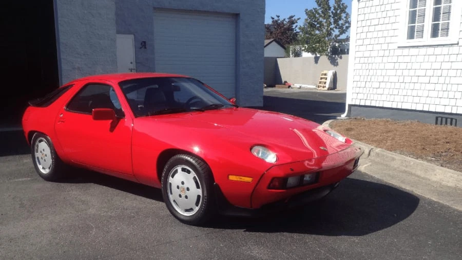 1983 Porsche 928 S - Image 4 of 8
