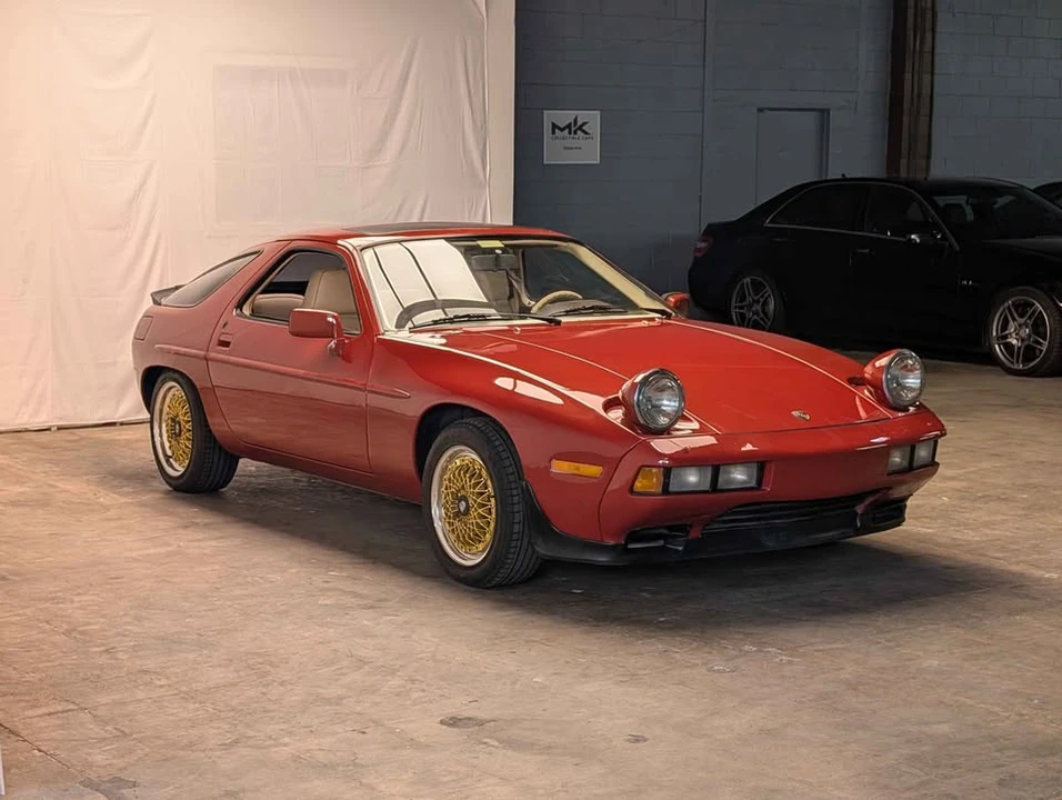1983 Porsche 928 S - Image 3 of 18