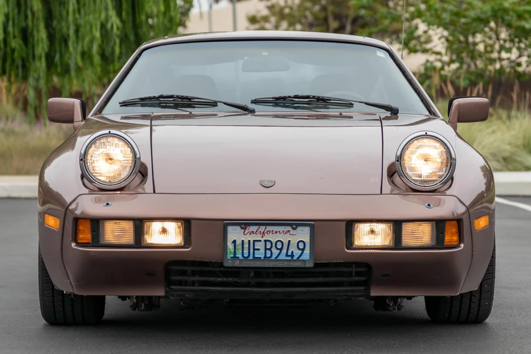 1983 Porsche 928 S - Image 2 of 31