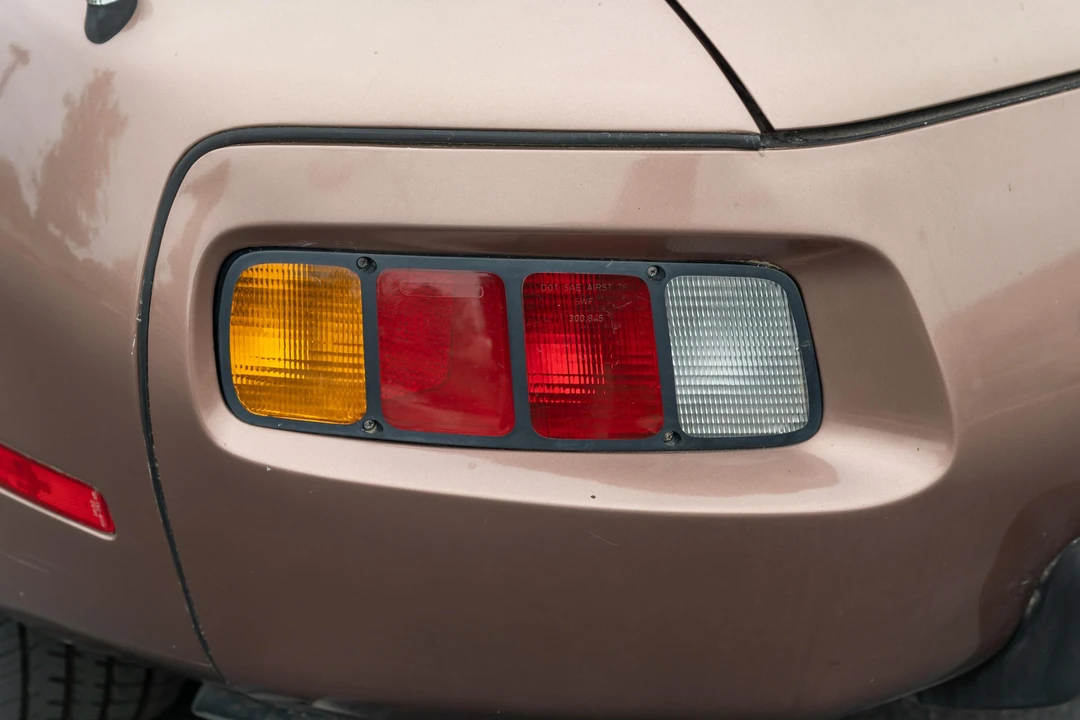 1983 Porsche 928 S - Image 23 of 31