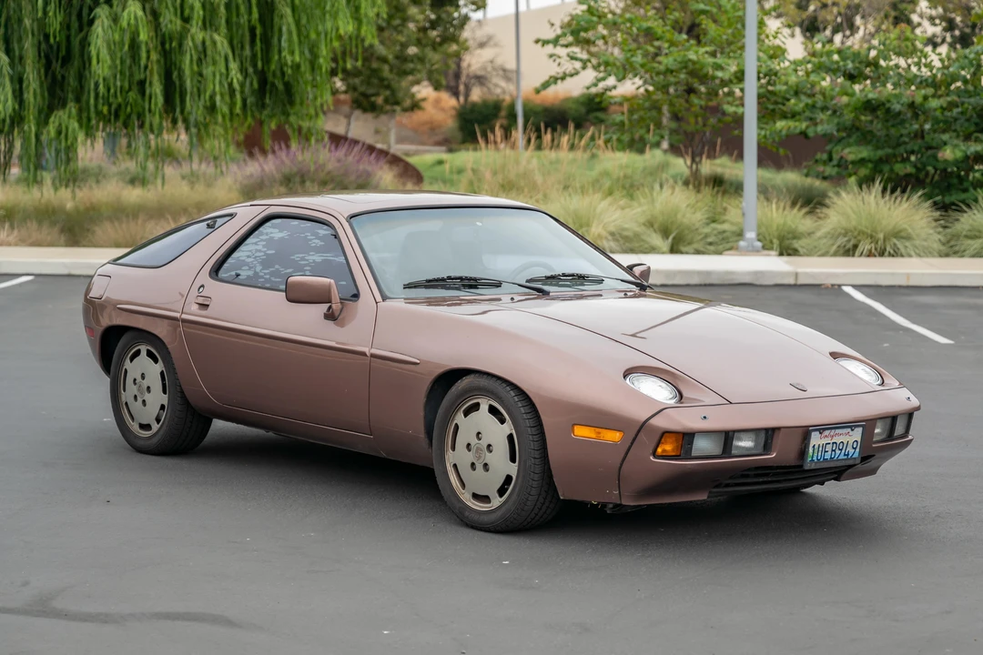 1983 Porsche 928 S - Image 8 of 31