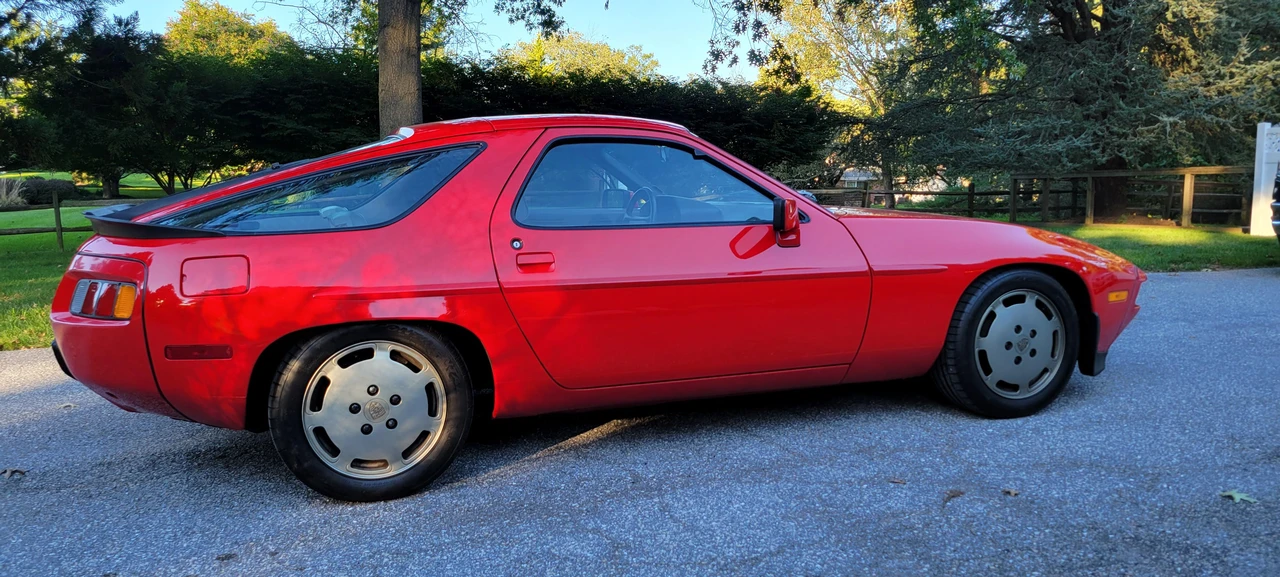 1983 Porsche 928 S - Image 30 of 31