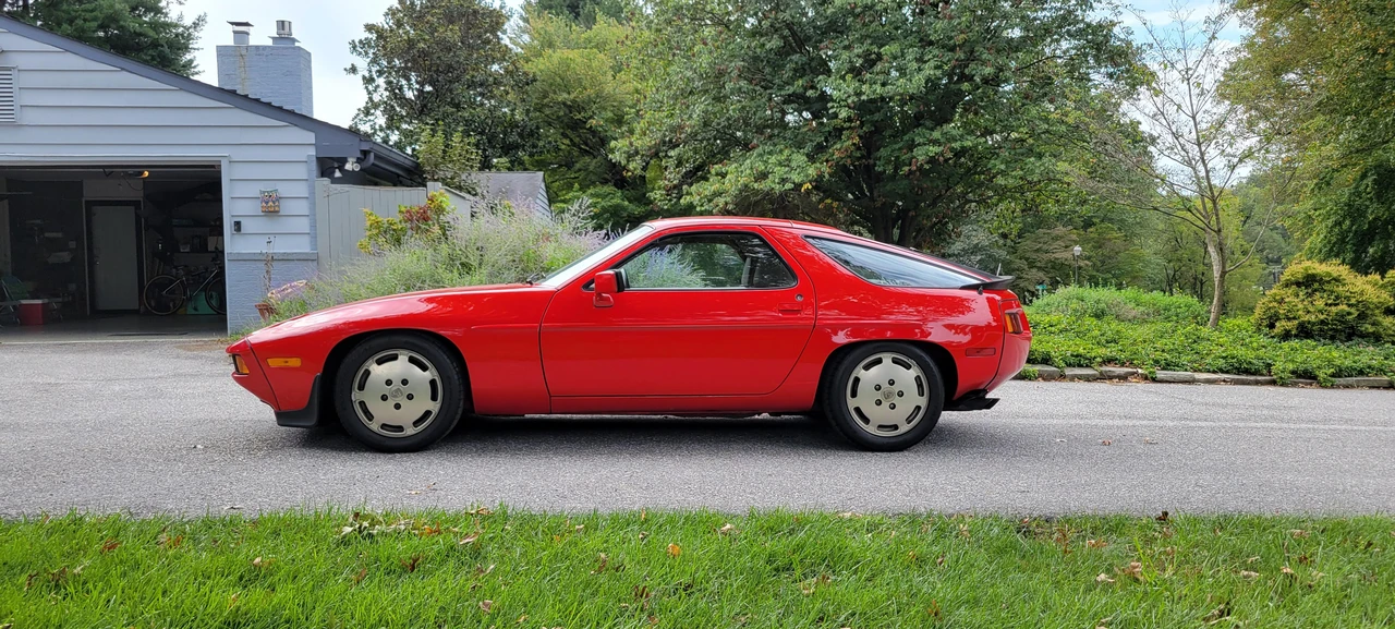 1983 Porsche 928 S - Image 19 of 31