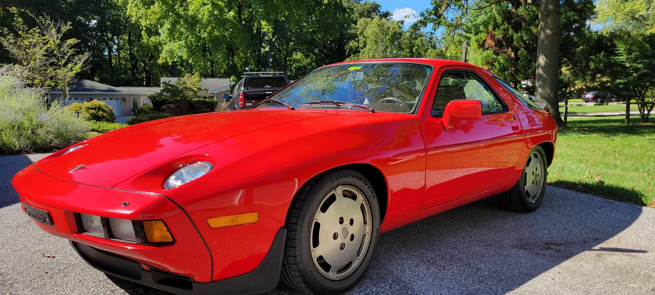 1983 Porsche 928 S - Image 12 of 31