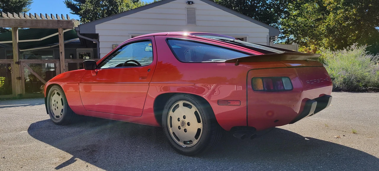 1983 Porsche 928 S - Image 22 of 31