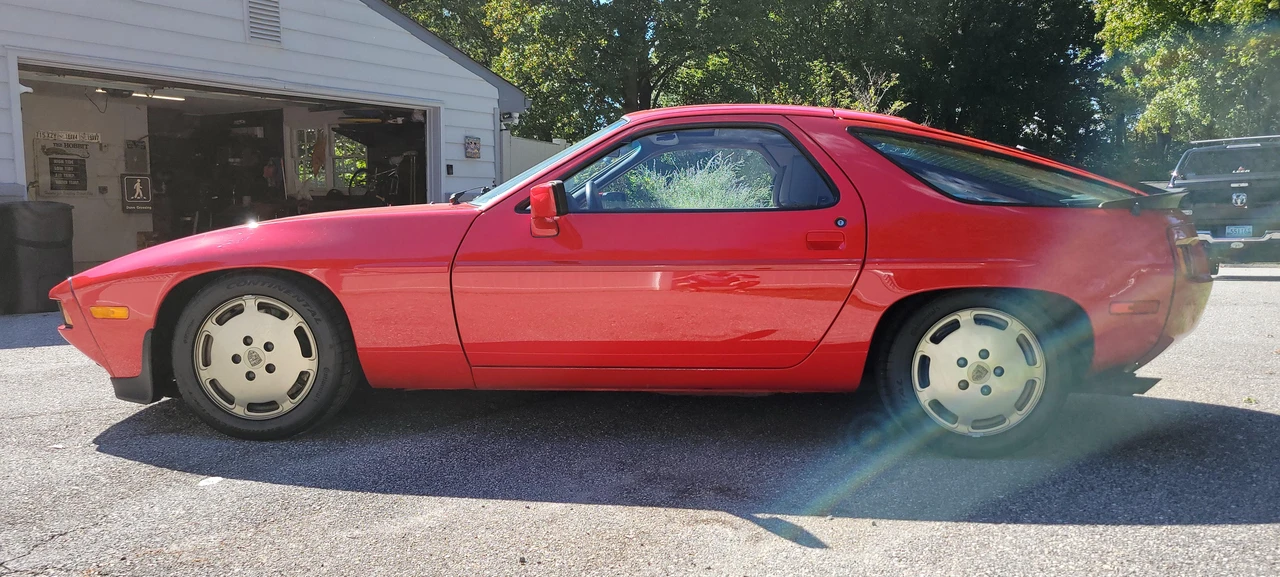 1983 Porsche 928 S - Image 18 of 31