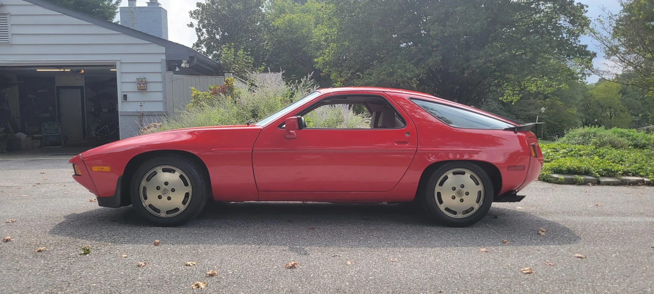 1983 Porsche 928 S - Image 17 of 31