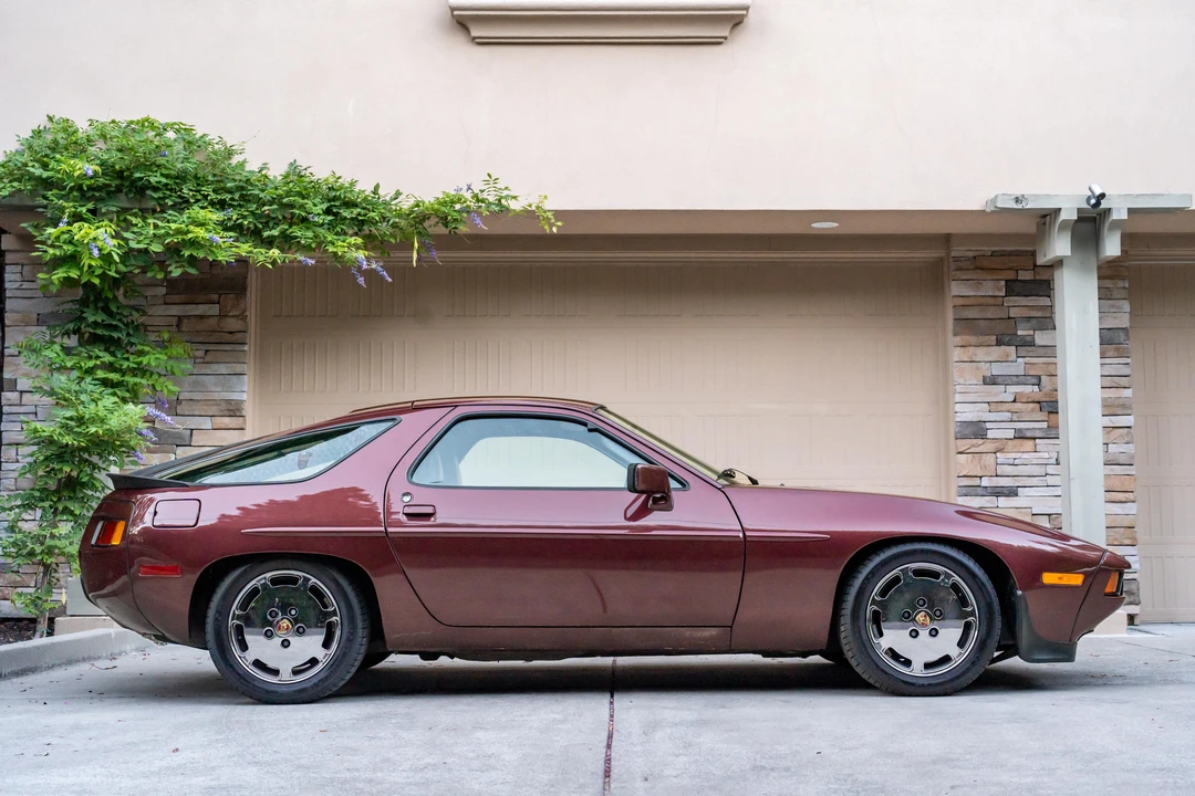 1983 Porsche 928 S - Image 16 of 31