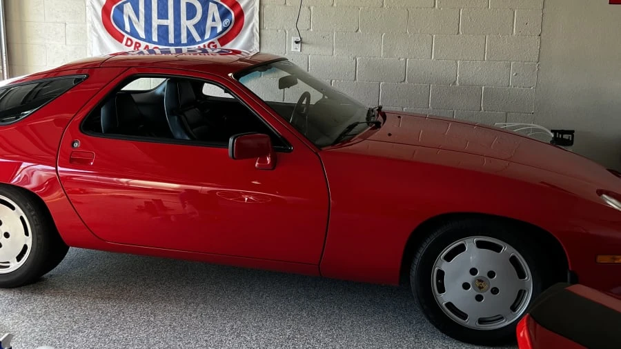 1983 Porsche 928 S - Image 7 of 9