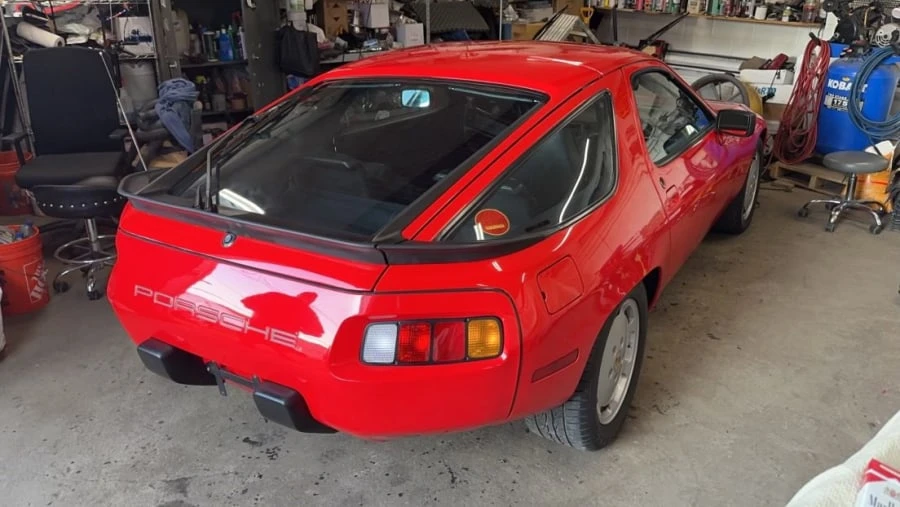 1983 Porsche 928 S - Image 6 of 9