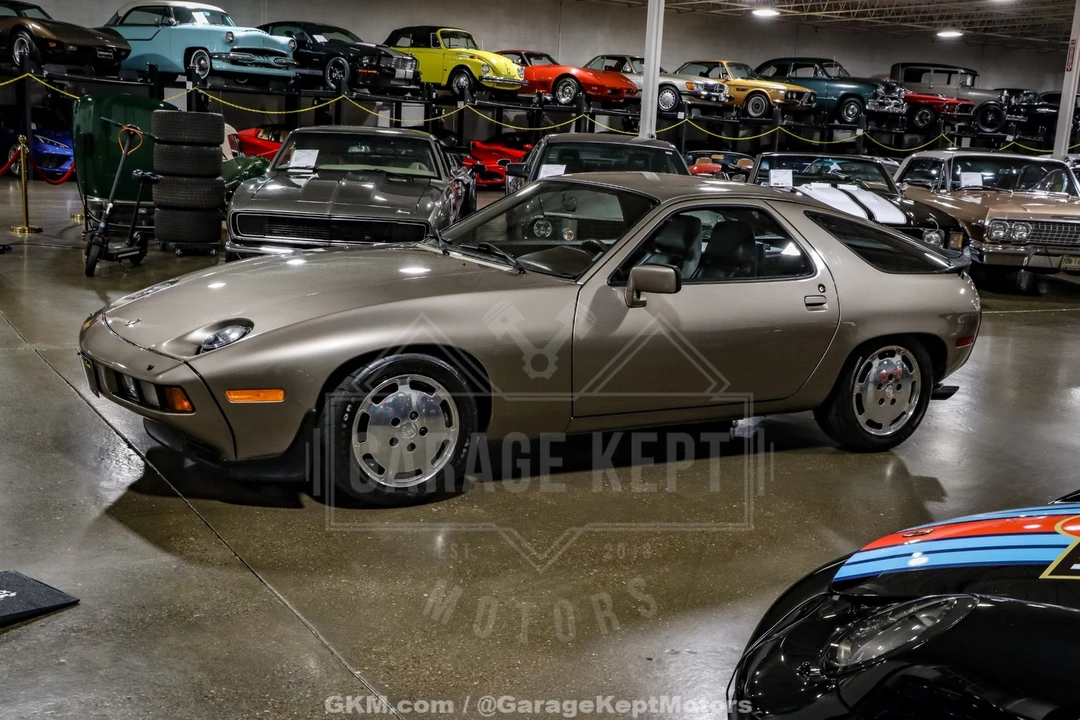 1983 Porsche 928 S - Image 5 of 12