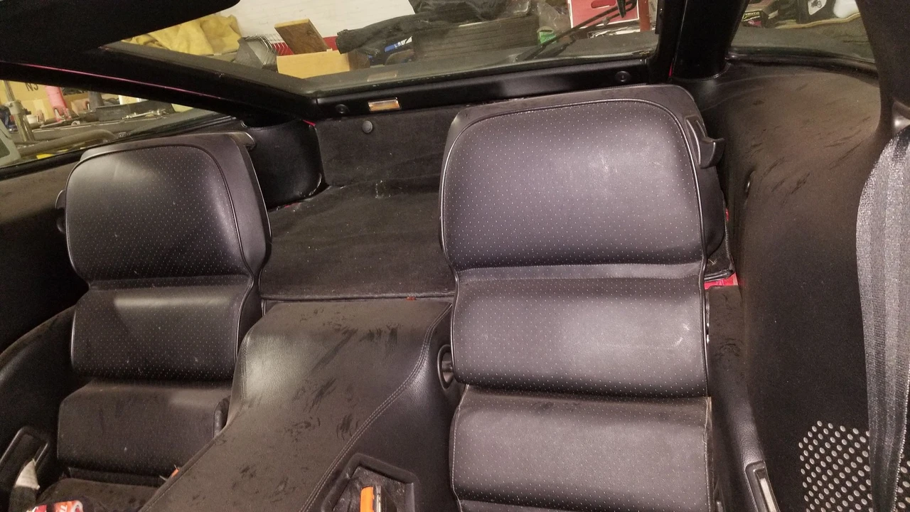 1983 Porsche 928 - Image 11 of 16
