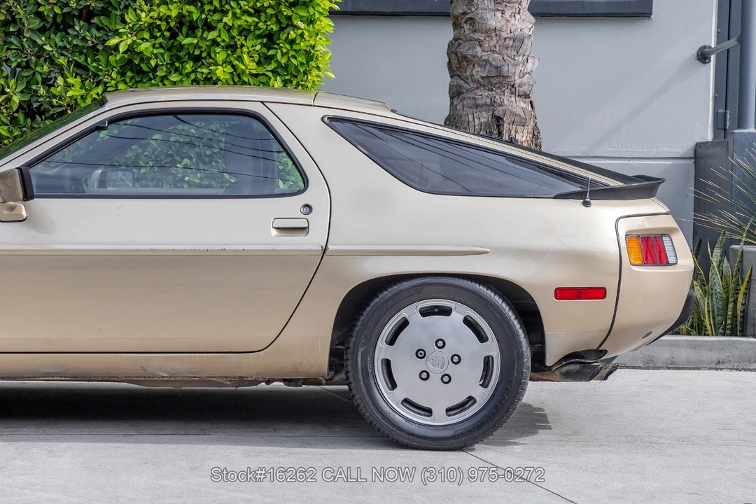 1983 Porsche 928 S - Image 14 of 31