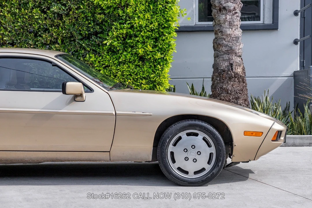 1983 Porsche 928 S - Image 11 of 31