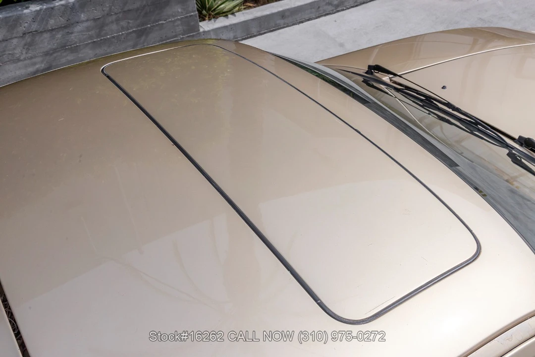 1983 Porsche 928 S - Image 15 of 31