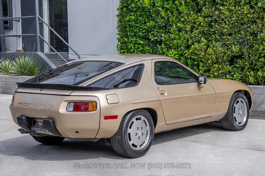 1983 Porsche 928 S - Image 6 of 31