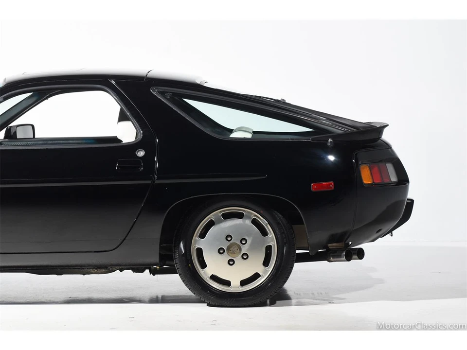 1983 Porsche 928 S - Image 13 of 31