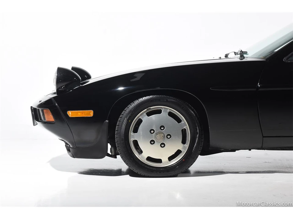 1983 Porsche 928 S - Image 14 of 31