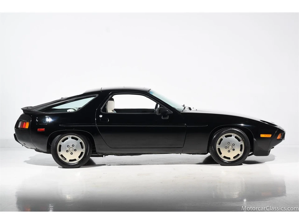 1983 Porsche 928 S - Image 10 of 31
