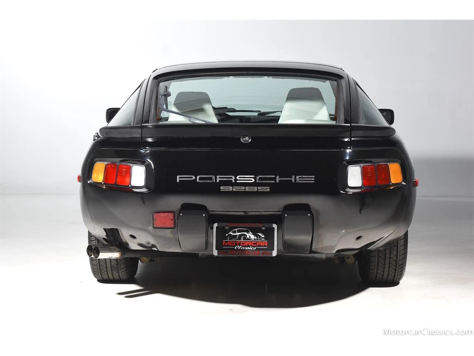 1983 Porsche 928 S - Image 7 of 31